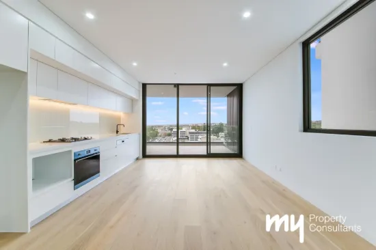 1108/8 Dumaresq Street, Campbelltown, NSW 2560