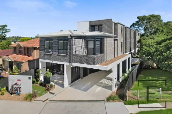16 Billabong Street, Pendle Hill, NSW 2145