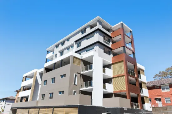 18/4 St Georges Parade, Hurstville, NSW 2220