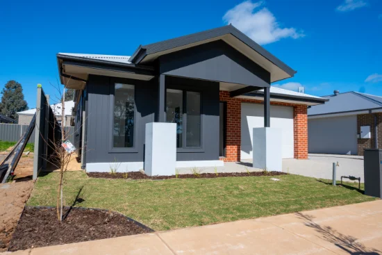 2/12 Links Street, Yarrawonga, Vic 3730
