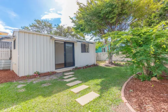 2/32 Donkin Street, Scarborough QLD 4020-Image