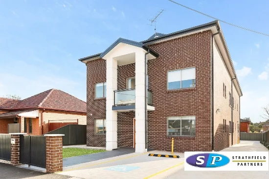 2/338-340 Beamish Street, Campsie, NSW 2194 - For Rent