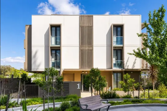 210/1 Wellington Street, Box Hill, Vic 3128