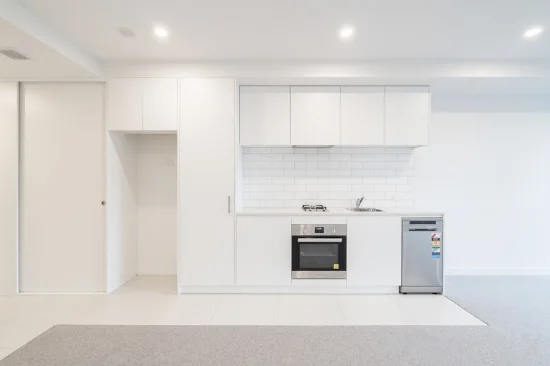 210/40 Buckley St, Footscray, Vic 3011 - For Rent