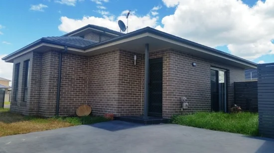 21A Pacific Palms Circuit, Hoxton Park NSW 2171-Image