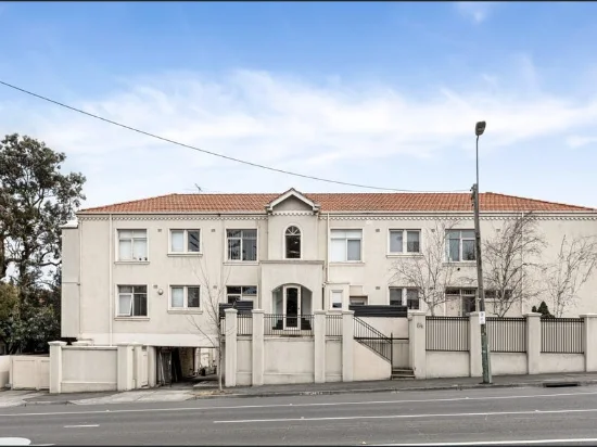 24/64 Auburn Rd, Hawthorn, Vic 3122