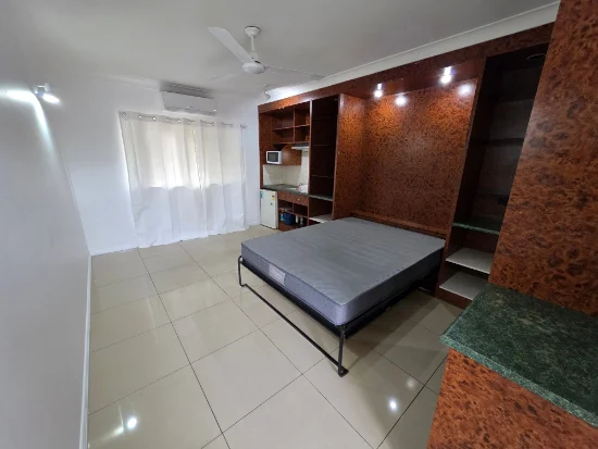 4/6 Chester Ct, Manunda, Qld 4870