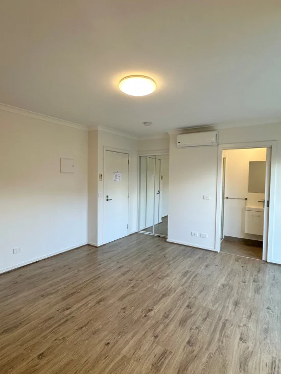4/71 Foot Street, Frankston, Vic 3199-Image