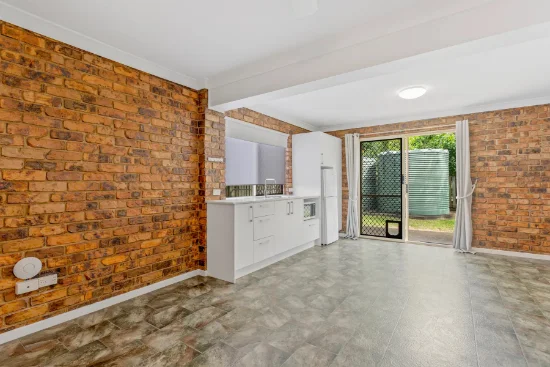 5 SANDPIPER PLACE, Aroona, Qld 4551