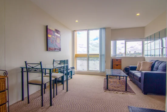 77/14-28 Blues Point Road, McMahons Point, NSW 2060