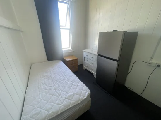 Address available on request, Shorncliffe, Qld 4017