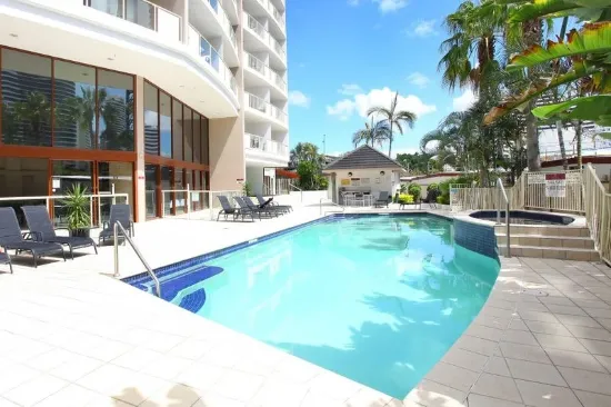 L9/46 Surf Parade, Broadbeach, Qld 4218