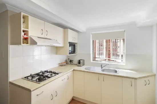 Room 4 - 424A Waterworks Rd, Ashgrove, Qld 4060