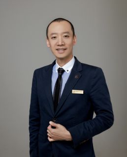 Sunghoon Choi - Real Estate Agent