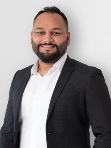 Sunny Bawa - Real Estate Agent at Hocking Stuart - Epping