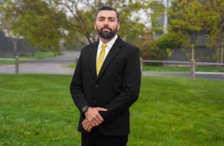 Suresh Dhanda - Real Estate Agent