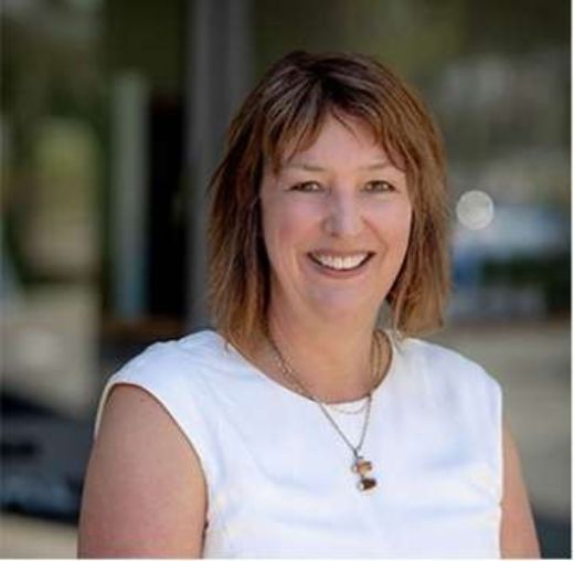 Susan de Jonge - Real Estate Agent at Lake Cathie Bonny Hills Real Estate - Lake Cathie/ Bonny Hills
