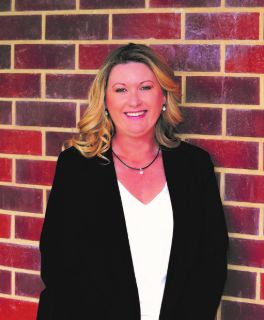Tam Leslie - Real Estate Agent