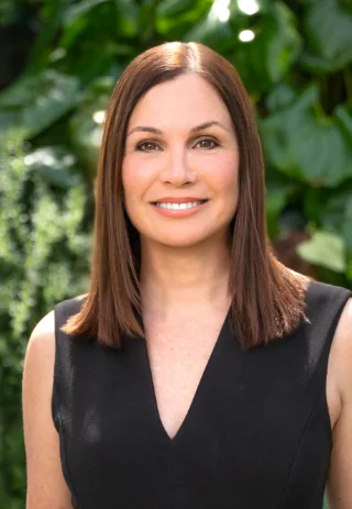 Tamara Lawless - Real Estate Agent