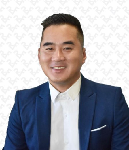 Tan Le - Real Estate Agent at Realty Finder Group Pty Ltd