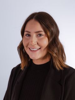 Tara Hill - Real Estate Agent