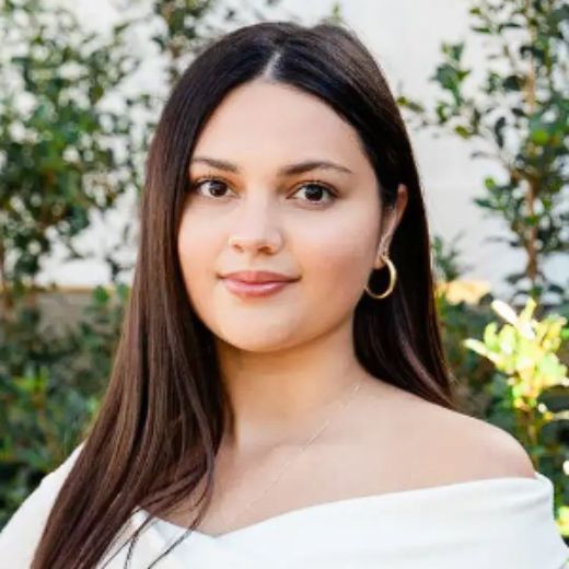 Tara Monteiro - Real Estate Agent at Upside Ave. - CAMP HILL