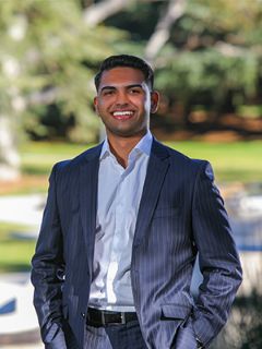 Tarun Cross - Real Estate Agent