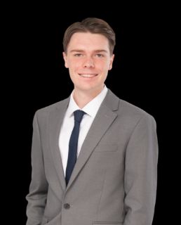 Tate Robinson - Real Estate Agent