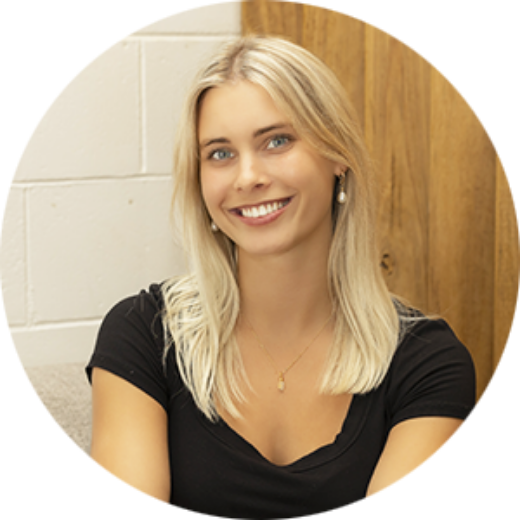 Tayla Hunter - Real Estate Agent at MANA Real Estate – Byron Bay