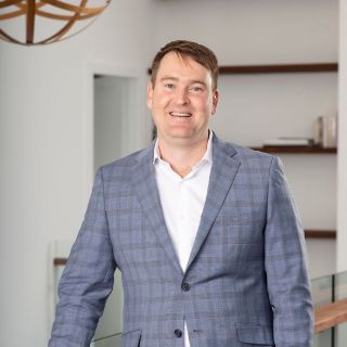 Taylor McNeil - Real Estate Agent