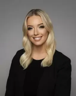 Taylor Sandford - Real Estate Agent