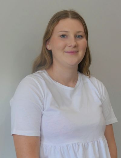 Teagan Kubeil - Real Estate Agent at Nutrien Harcouts Euroa -   