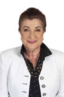 Teresa Bruni - Real Estate Agent