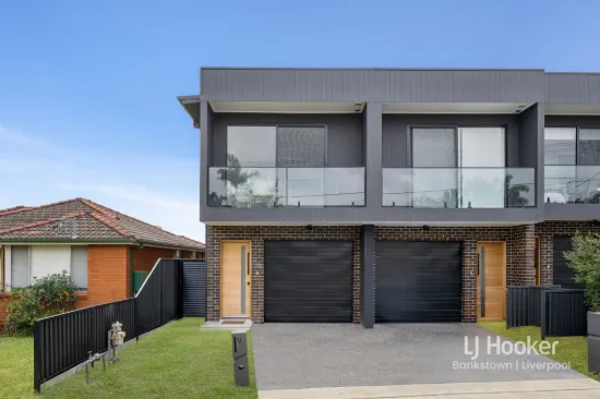 1/32 Lucas Avenue, Moorebank, NSW 2170