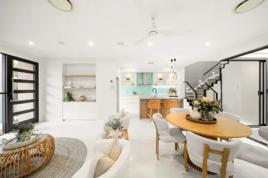 15 Lighthouse Circuit, Birtinya, Qld 4575