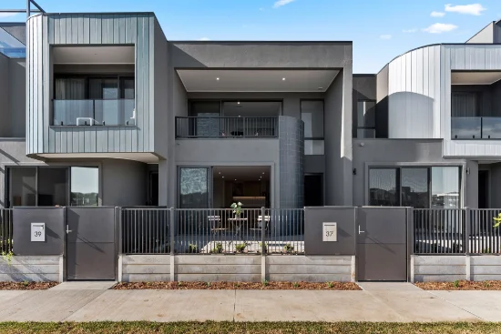 37 Compass Lane, Port Adelaide, SA 5015