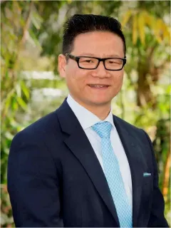 Terry  Li - Real Estate Agent
