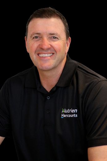 Terry Norrish - Real Estate Agent at Nutrien Harcourts WA -    