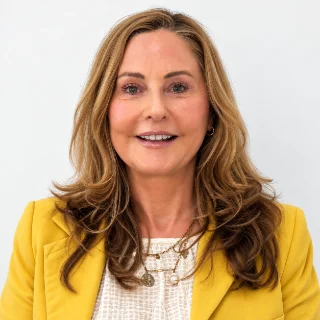 Therese Beale - Real Estate Agent