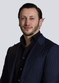 Thibault Parolini - Real Estate Agent
