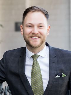 Thomas Hodges - Real Estate Agent