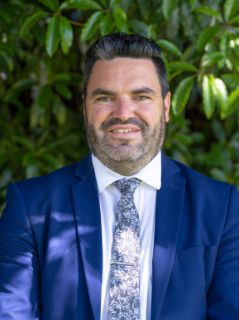 Tim Annett - Real Estate Agent