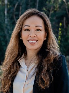 Tina Ho - Real Estate Agent