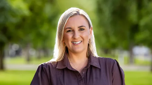 Tobi McFadyen - Real Estate Agent at Harris Real Estate - Glenelg
