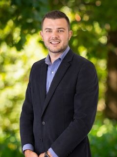 Tom Shaw - Real Estate Agent