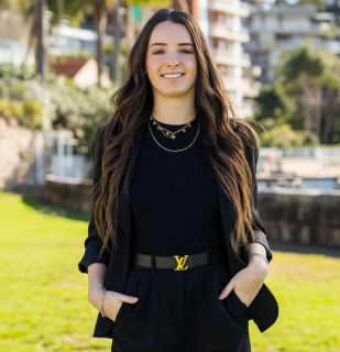 Tonia Lidis - Real Estate Agent