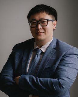Tony  Huang - Real Estate Agent
