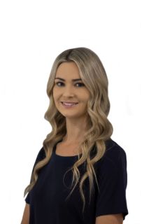 Tori DeMamiel - Real Estate Agent