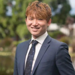 Tori Liu - Real Estate Agent
