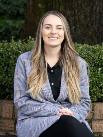 Tori White - Real Estate Agent at McGrath - Orange